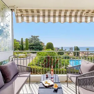 Calme Et Elegant Avec Vue Appartement
